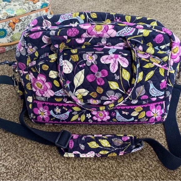 Vera Bradley small weekend bag - Picture 1 of 2